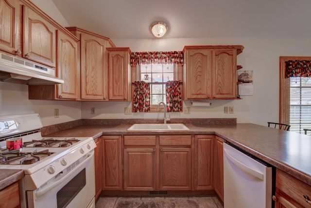 6818 Trailside Avenue, Portage, IN 46368