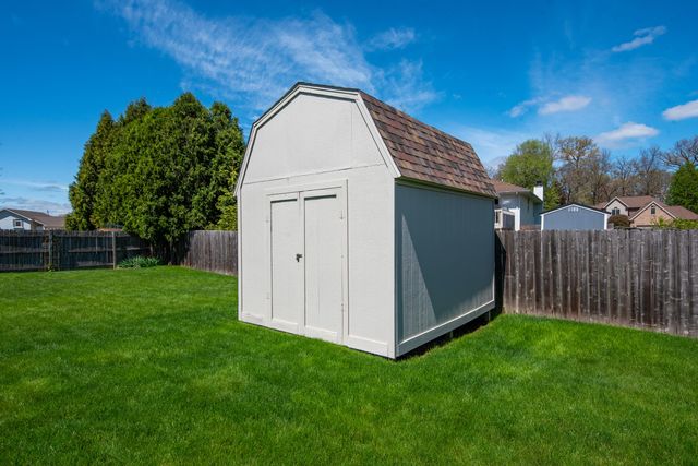 6818 Trailside Avenue, Portage, IN 46368