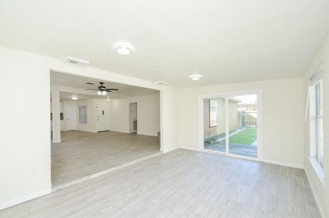 17614 Sundrop Lane, Houston, TX 77084