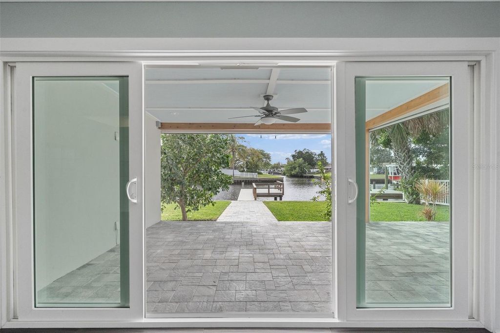 Image 45 of property listing at 170 98TH AVENUE N, St Petersburg, FL 33702