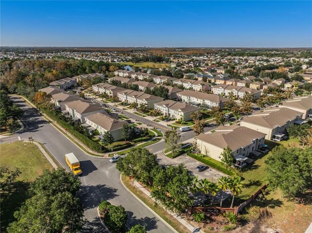 2741 MERRIEWEATHER LANE, Kissimmee, FL 34743