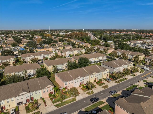 2741 MERRIEWEATHER LANE, Kissimmee, FL 34743