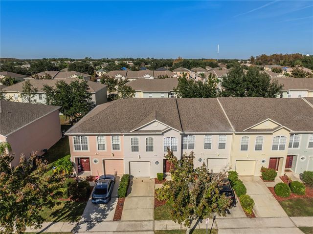 2741 MERRIEWEATHER LANE, Kissimmee, FL 34743