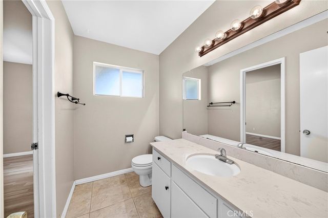 2300 Camino Escondido, Fullerton, CA 92833