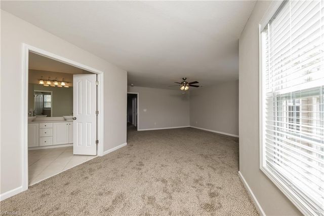 169 Bridgewater Drive, Advance, NC 27006
