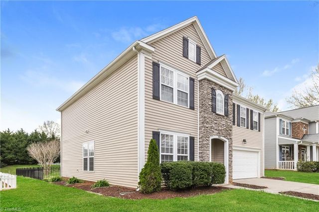 169 Bridgewater Drive, Advance, NC 27006