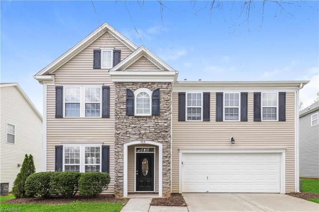 169 Bridgewater Drive, Advance, NC 27006