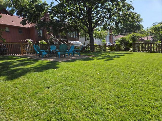 1107 E 109th Terrace, Kansas City, MO 64131