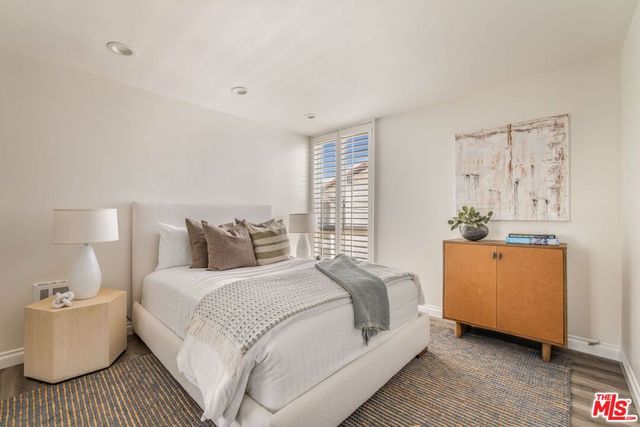 30 Driftwood Street 4, Marina Del Rey, CA 90292