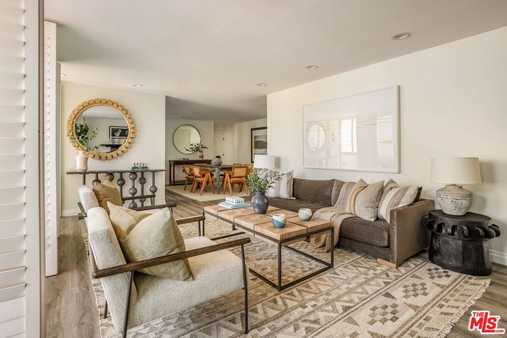 30 Driftwood Street 4, Marina Del Rey, CA 90292