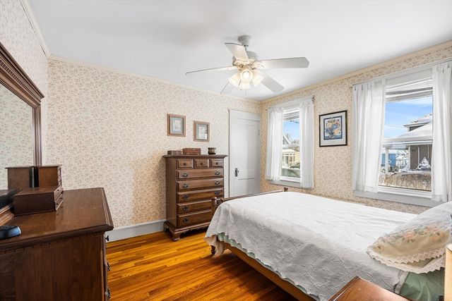 108 Inland St, Lowell, MA 01851