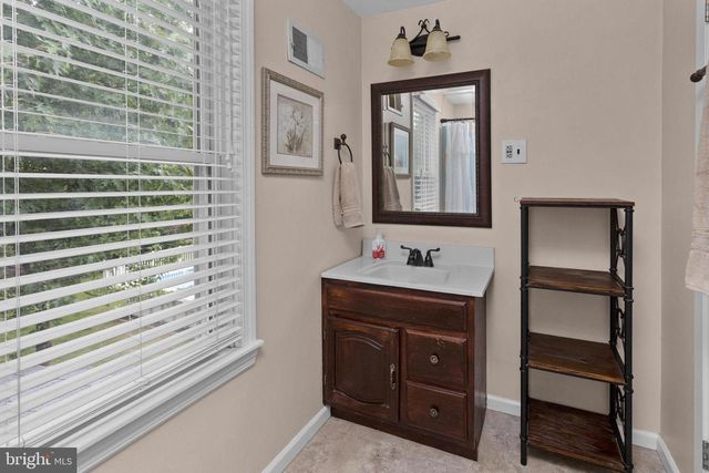 47 BENTLEY AVE, Hamilton, NJ 08619