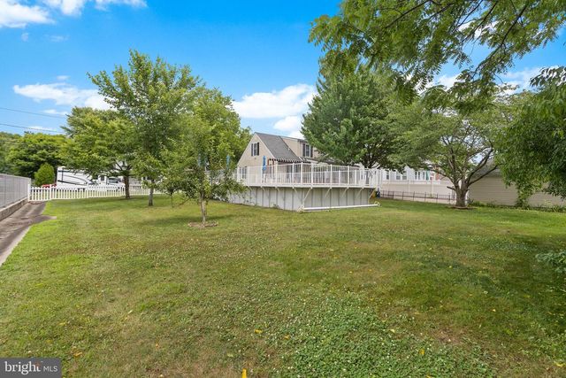 47 BENTLEY AVE, Hamilton, NJ 08619