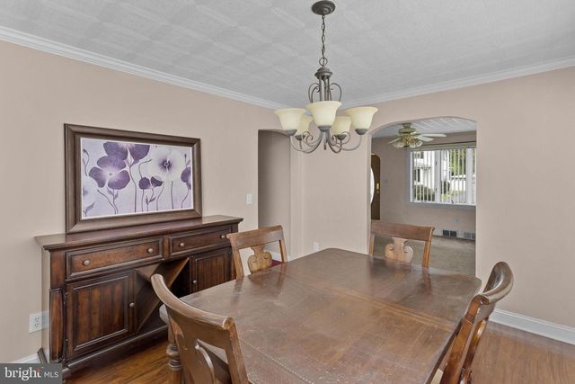 47 BENTLEY AVE, Hamilton, NJ 08619