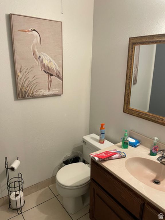 Image 8 of property listing at 158 W WOODSIDE DR, Provo, UT 84604