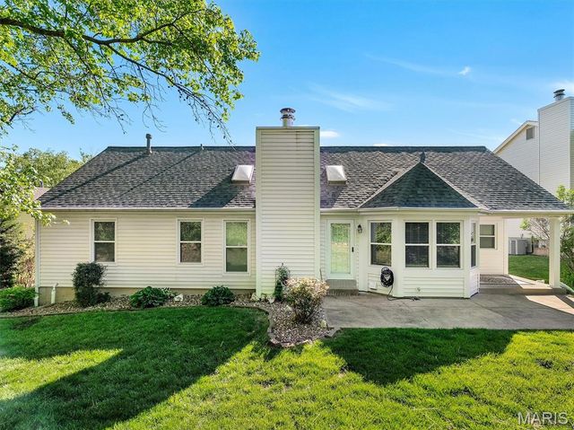 2061 Lost Meadow Drive, St Charles, MO 63303
