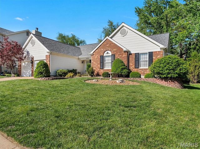 2061 Lost Meadow Drive, St Charles, MO 63303