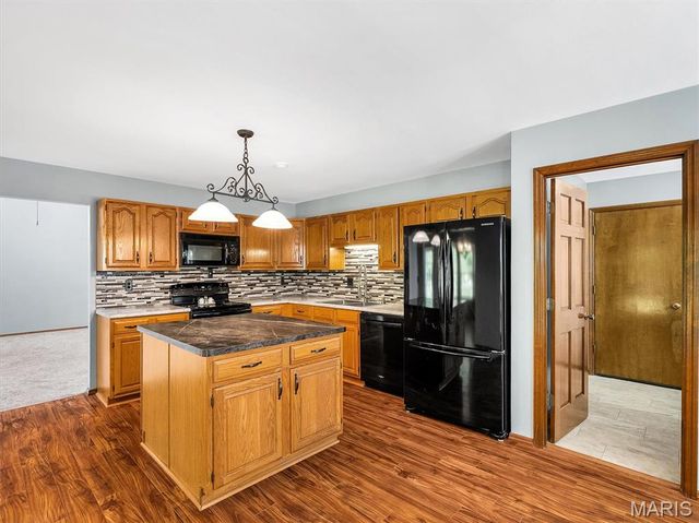 2061 Lost Meadow Drive, St Charles, MO 63303