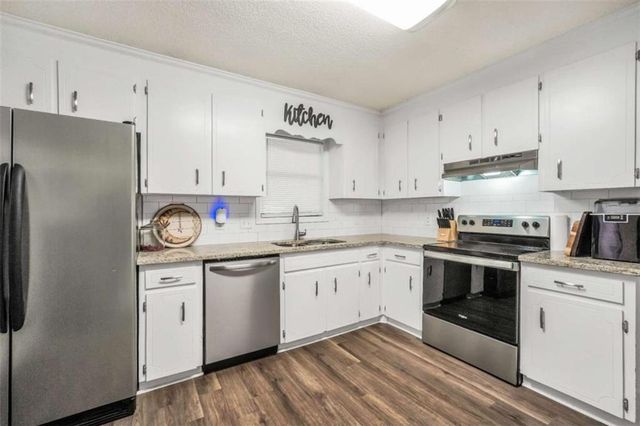 933 Chisholm Trail, Macon, GA 31220