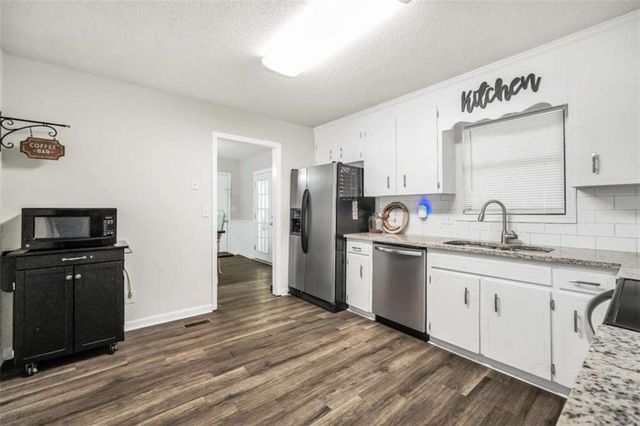 933 Chisholm Trail, Macon, GA 31220