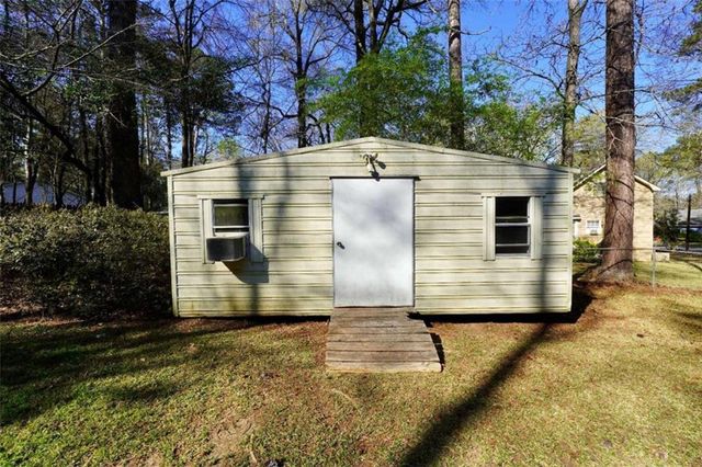 933 Chisholm Trail, Macon, GA 31220