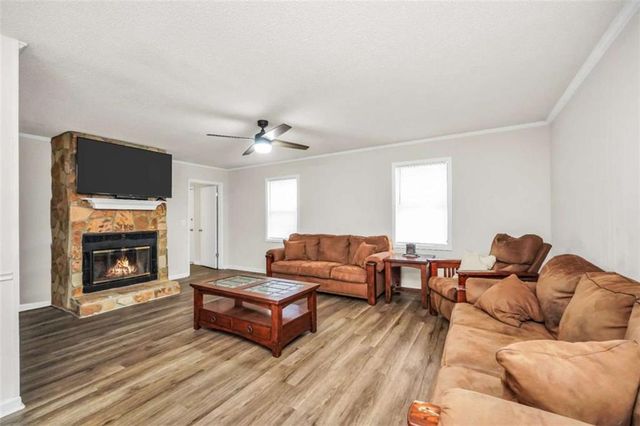 933 Chisholm Trail, Macon, GA 31220