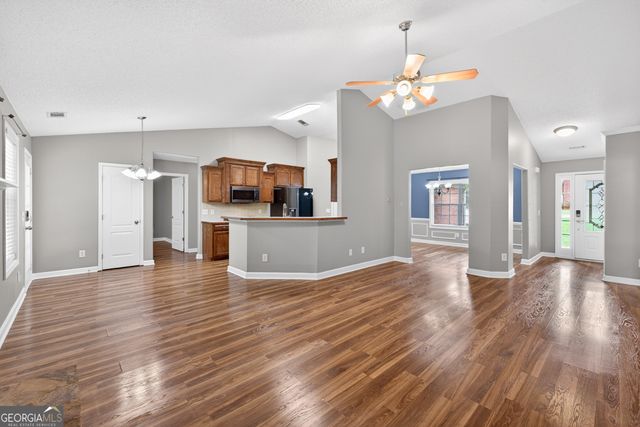 69 Red Bud Road, Jefferson, GA 30549