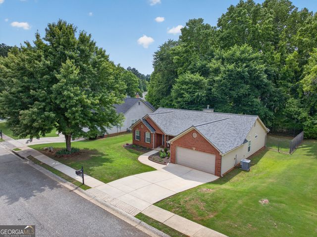 69 Red Bud Road, Jefferson, GA 30549