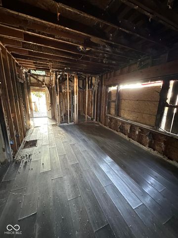 3235 N 21st Street, Terre Haute, IN 47804