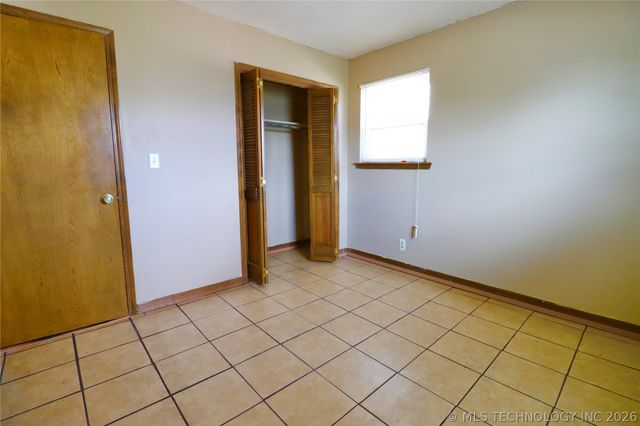 16625 E 1st Street, Tulsa, OK 74108