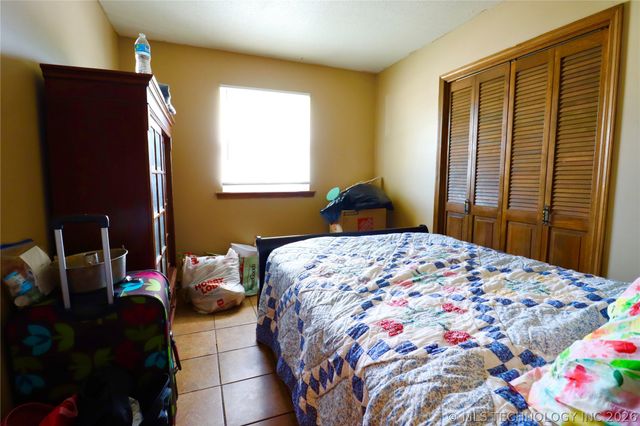 16625 E 1st Street, Tulsa, OK 74108