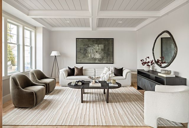 10 O'rourke Path, Newton, MA 02459