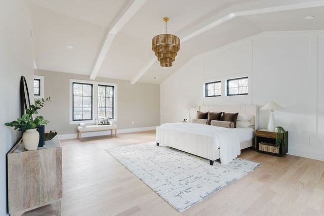 10 O'rourke Path, Newton, MA 02459