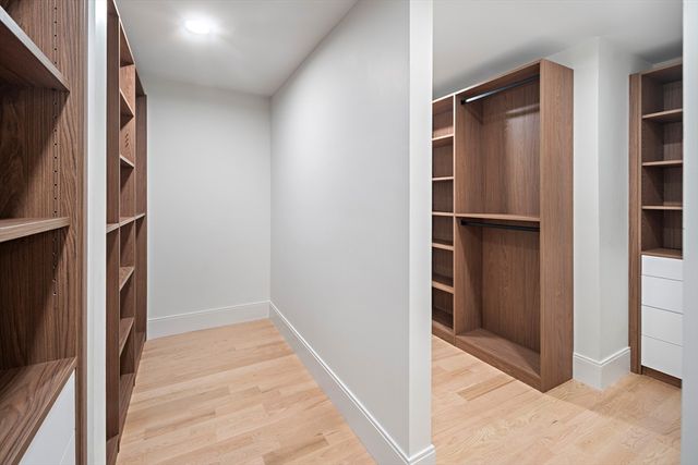 10 O'rourke Path, Newton, MA 02459