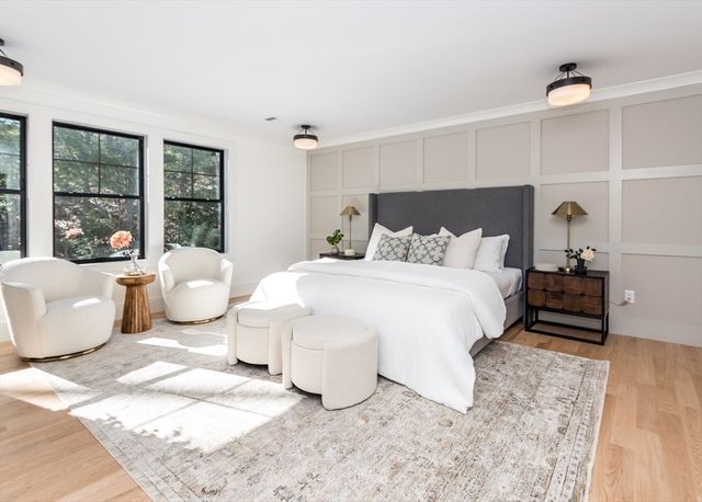 10 O'rourke Path, Newton, MA 02459