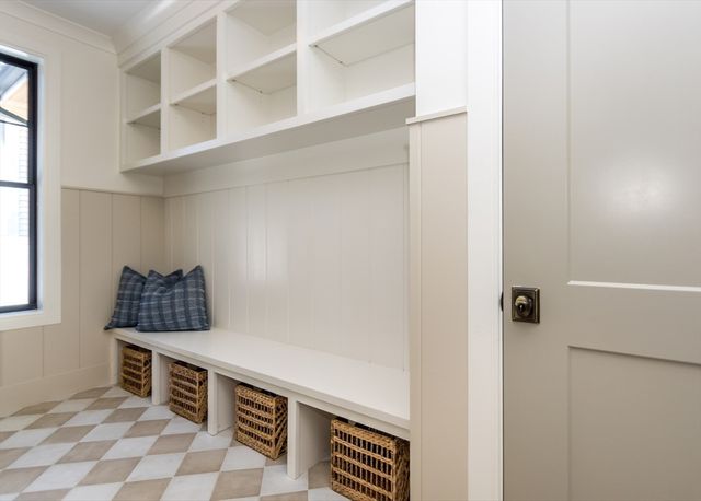 10 O'rourke Path, Newton, MA 02459