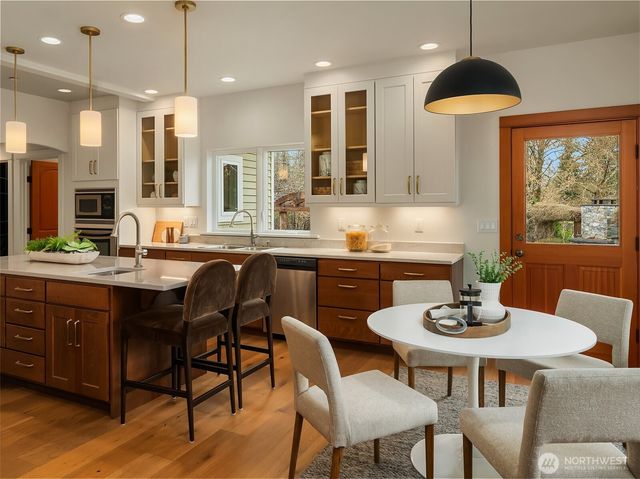 18106 115th Avenue SW, Vashon, WA 98070