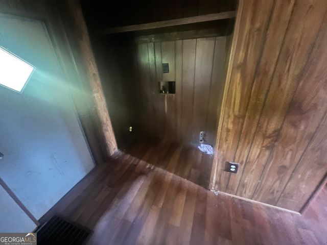 491 Cavender Creek Road, Carrollton, GA 30116