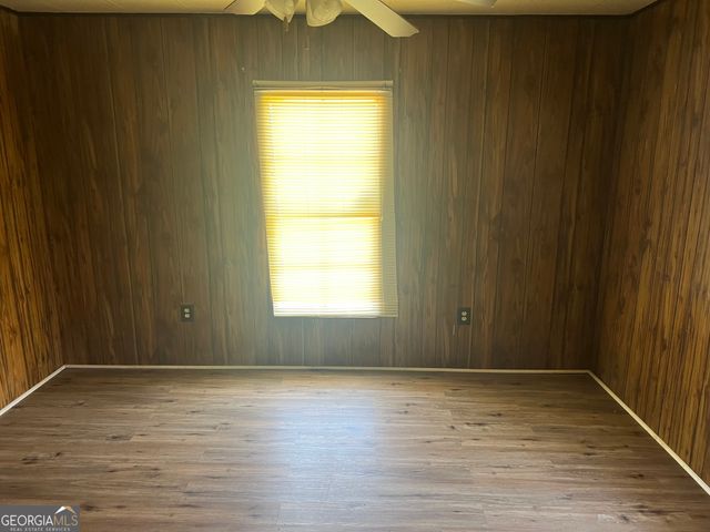 491 Cavender Creek Road, Carrollton, GA 30116