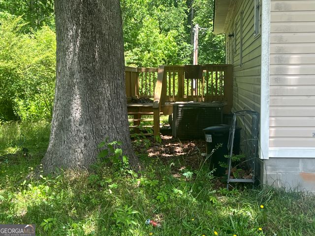 491 Cavender Creek Road, Carrollton, GA 30116