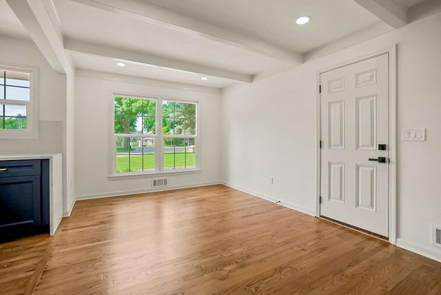 3520 W 93rd Street, Leawood, KS 66206