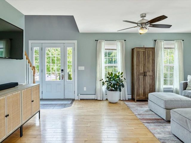 1618 Mill River Road, Georgia, VT 05478