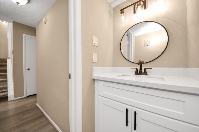 13004 Wirevine Lane, Houston, TX 77072