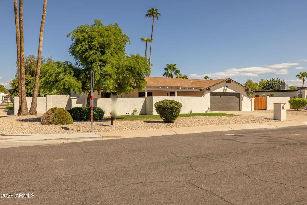 5302 E EVANS Drive, Scottsdale, AZ 85254 — photo 2