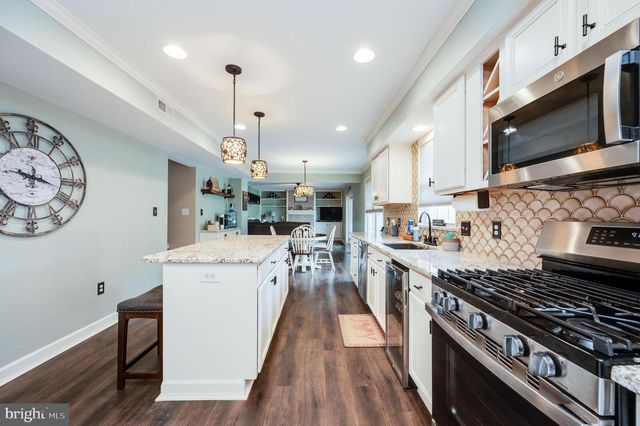 425 SENSEN RD, Wernersville, PA 19565