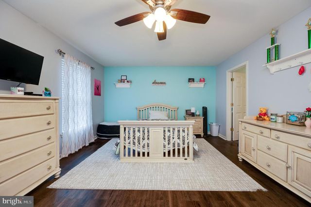 425 SENSEN RD, Wernersville, PA 19565
