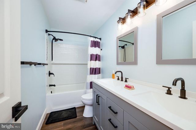 425 SENSEN RD, Wernersville, PA 19565