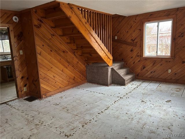 5287 Martinville Road, Warsaw, NY 14569