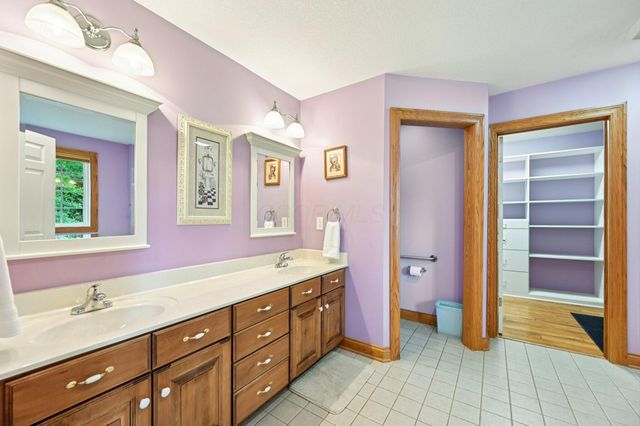 1172 Berwyn Lane, Newark, OH 43055