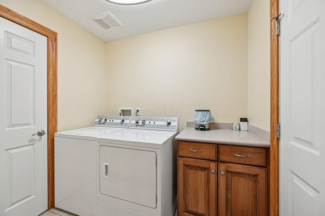 1172 Berwyn Lane, Newark, OH 43055